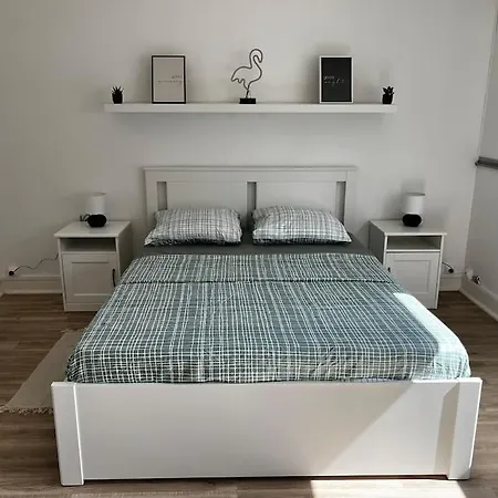 Grand 2 Pieces - Hyper Centre-ville - Gare Apartment