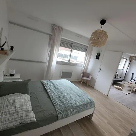 Apartment Grand 2 Pieces - Hyper Centre-ville - Gare